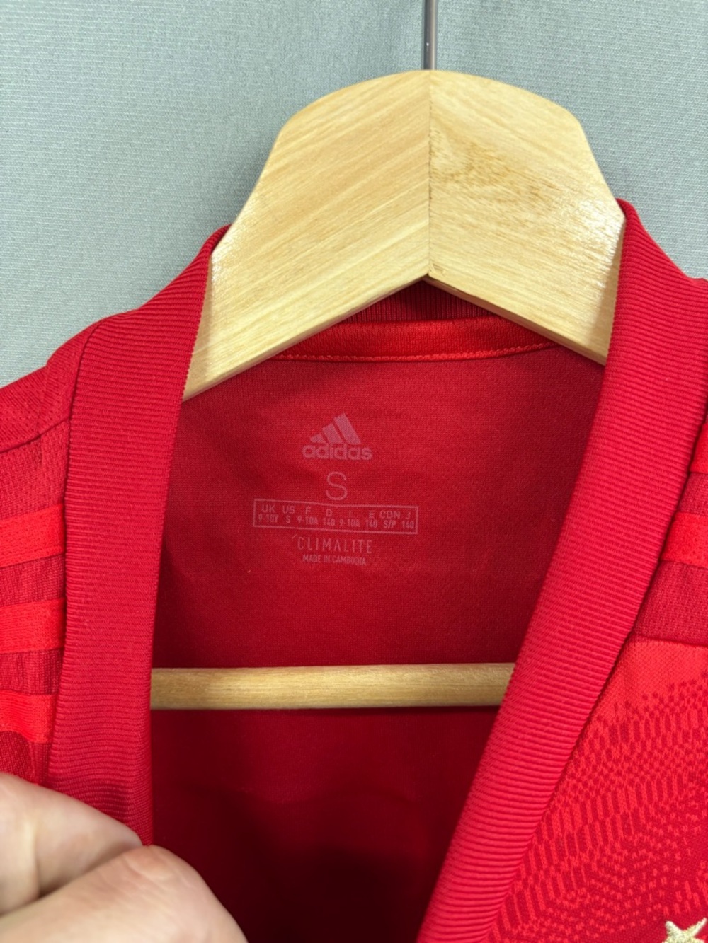 FC Bayern Munchen Adidas Youth Small Jersey Red T-Mobile Home Qatar #13 - Picture 5 of 10